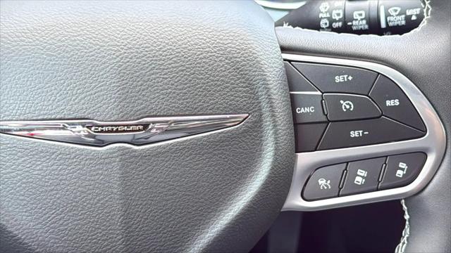 2026 Chrysler Voyager LX
