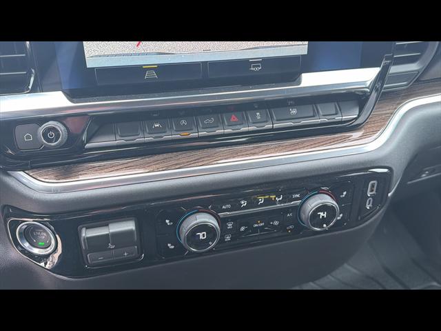 2026 Chevrolet Silverado 1500 4WD Crew Cab Short Bed RST