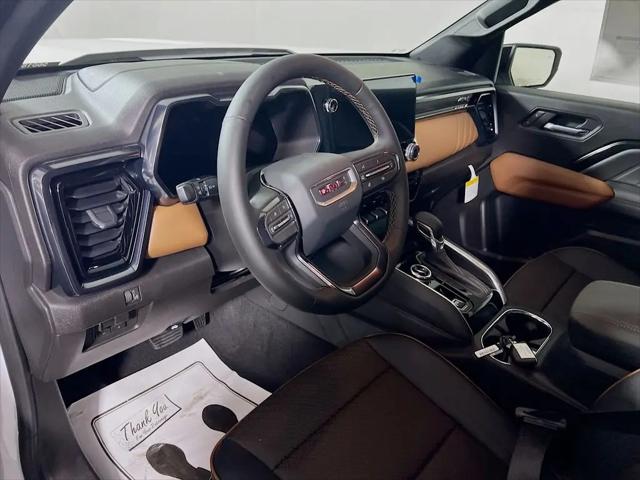 2026 GMC Canyon AT4, 4WD
