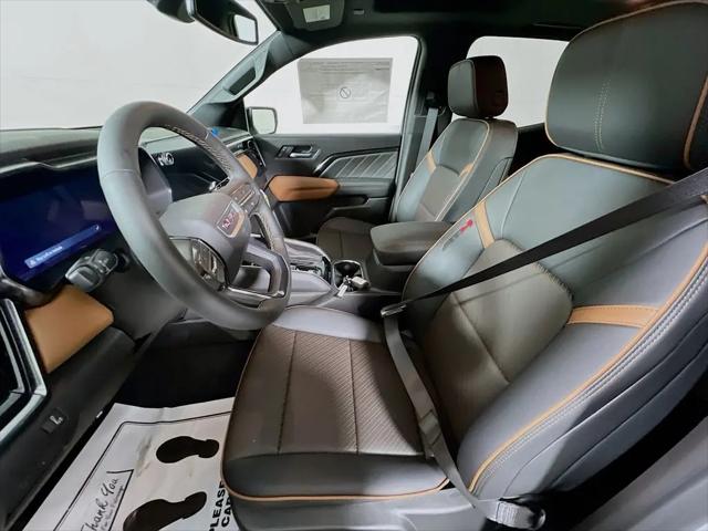 2026 GMC Canyon AT4, 4WD