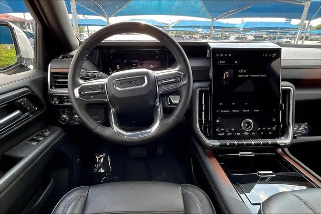 2025 GMC Yukon 4WD Denali