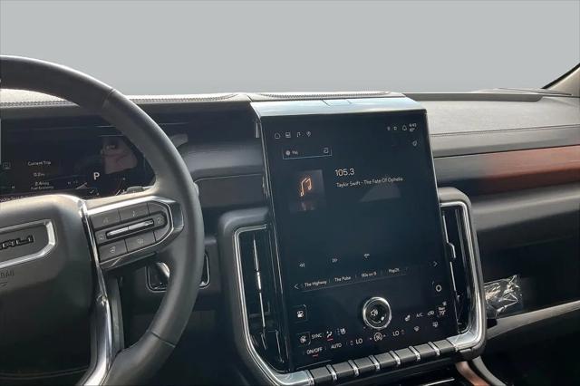 2025 GMC Yukon 4WD Denali