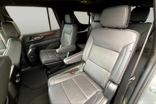 2025 GMC Yukon 4WD Denali