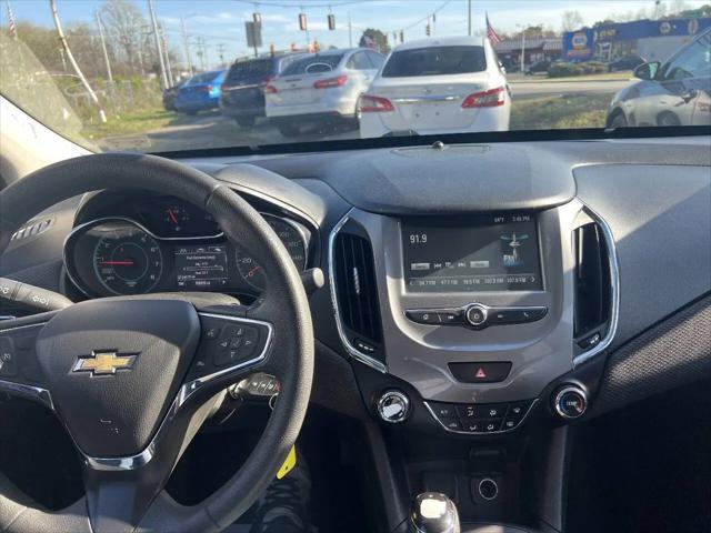 2016 Chevrolet Cruze LT Auto