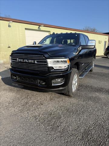 2024 RAM 2500 Laramie Crew Cab 4x4 64 Box