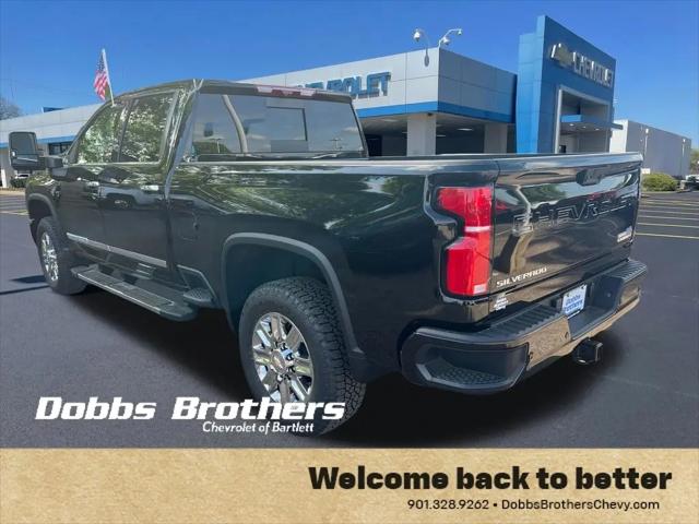 2026 Chevrolet Silverado 2500HD Crew Cab, Standard Bed, High Country, 4WD
