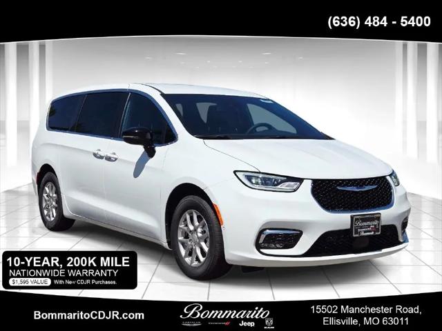 2026 Chrysler Pacifica Select for sale in Ellisville, MO