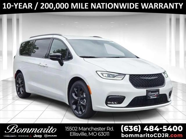2026 Chrysler Pacifica Select for sale in Ellisville, MO