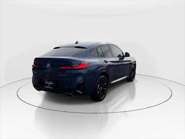 2022 BMW X4 xDrive30i