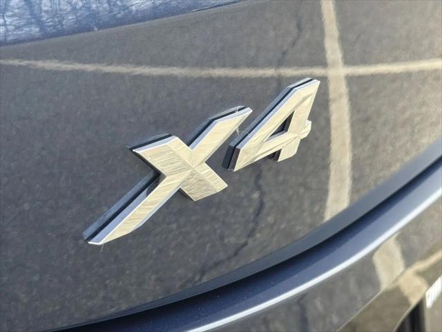 2022 BMW X4 xDrive30i