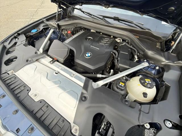 2022 BMW X4 xDrive30i