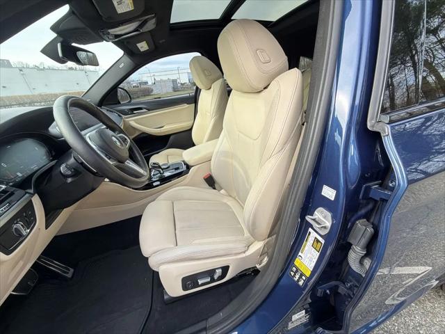 2022 BMW X4 xDrive30i
