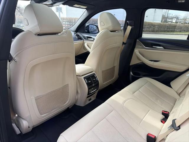 2022 BMW X4 xDrive30i