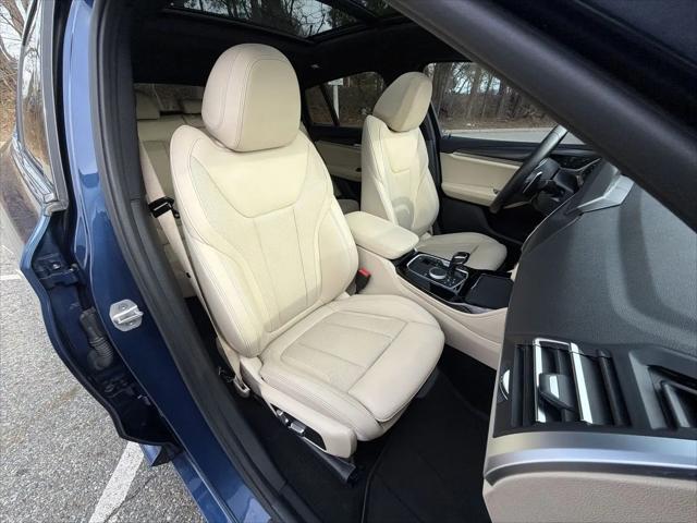 2022 BMW X4 xDrive30i