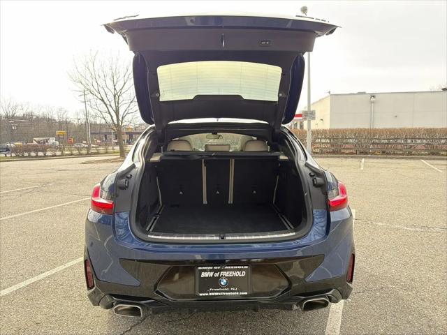 2022 BMW X4 xDrive30i