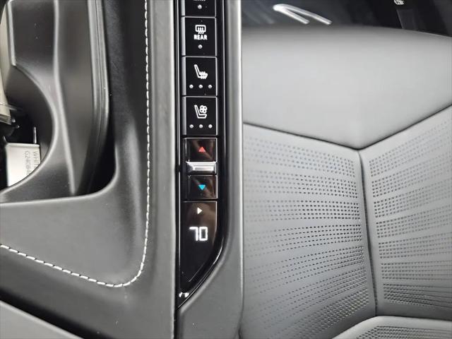 2022 Chevrolet Corvette Stingray RWD Convertible 3LT