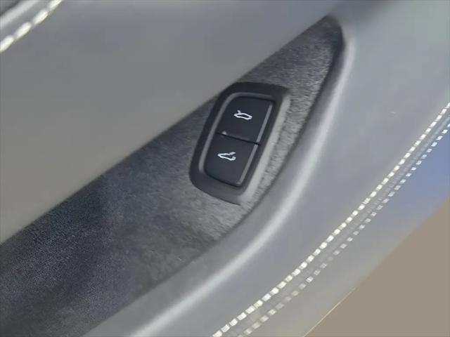 2022 Chevrolet Corvette Stingray RWD Convertible 3LT