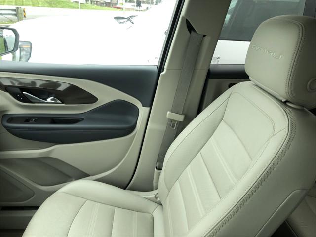 2023 GMC Terrain AWD Denali