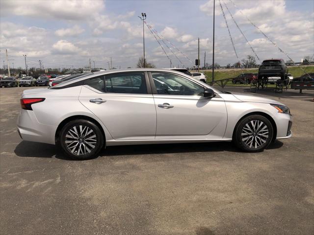 2025 Nissan Altima SV FWD