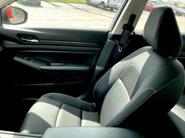 2025 Nissan Altima SV FWD
