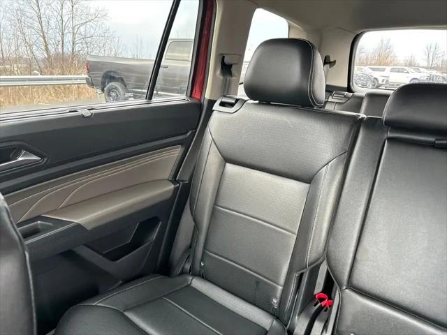 2022 Volkswagen Atlas 3.6L V6 SE w/Technology