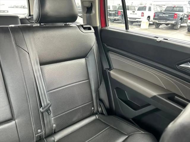 2022 Volkswagen Atlas 3.6L V6 SE w/Technology