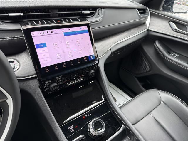 2025 Jeep Grand Cherokee L Limited 4x4