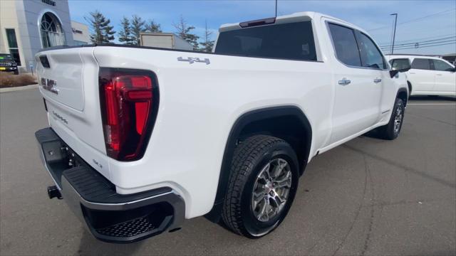 2025 GMC Sierra 1500 4WD Crew Cab Short Box SLT