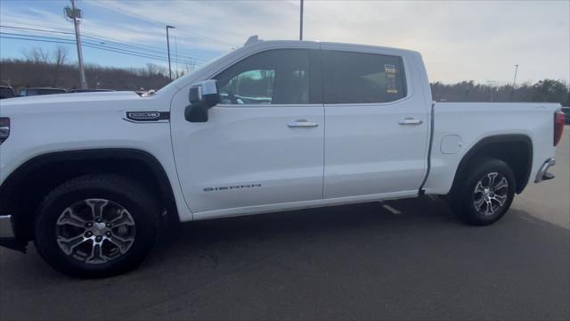 2025 GMC Sierra 1500 4WD Crew Cab Short Box SLT
