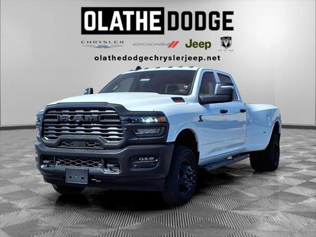 2026 RAM Ram 3500 RAM 3500 TRADESMAN CREW CAB 4X4 8 BOX