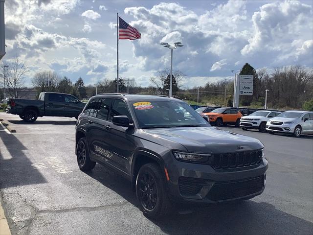 2024 Jeep Grand Cherokee Altitude 4x4 2024 Jeep Grand Cherokee Altitude 4x4