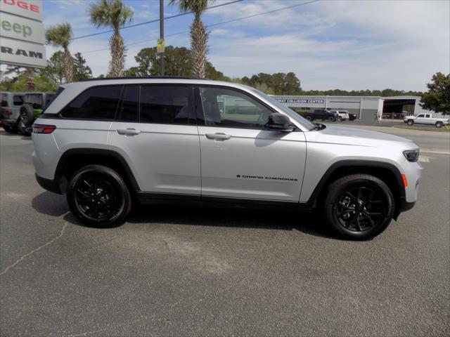 2024 Jeep Grand Cherokee Altitude X 4x2