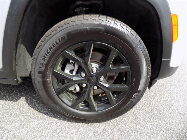 2024 Jeep Grand Cherokee Altitude X 4x2