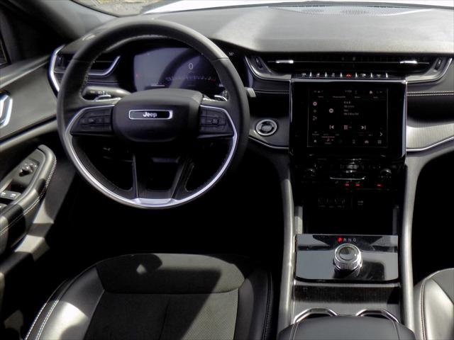2024 Jeep Grand Cherokee Altitude X 4x2