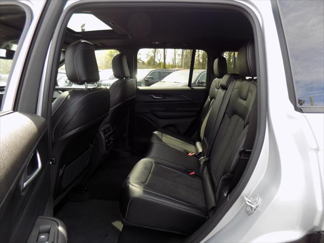 2024 Jeep Grand Cherokee Altitude X 4x2