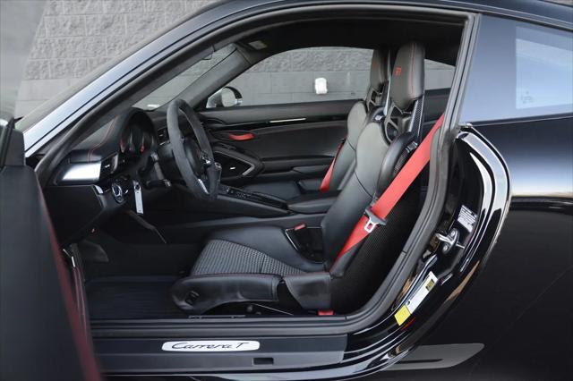 2018 Porsche 911 Carrera T