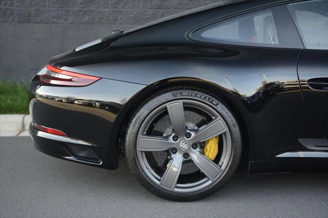 2018 Porsche 911 Carrera T