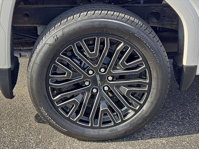 2022 GMC Sierra 1500 4WD Crew Cab Short Box Denali Ultimate
