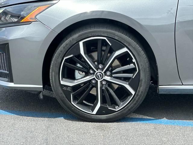 2023 Nissan Altima SR FWD