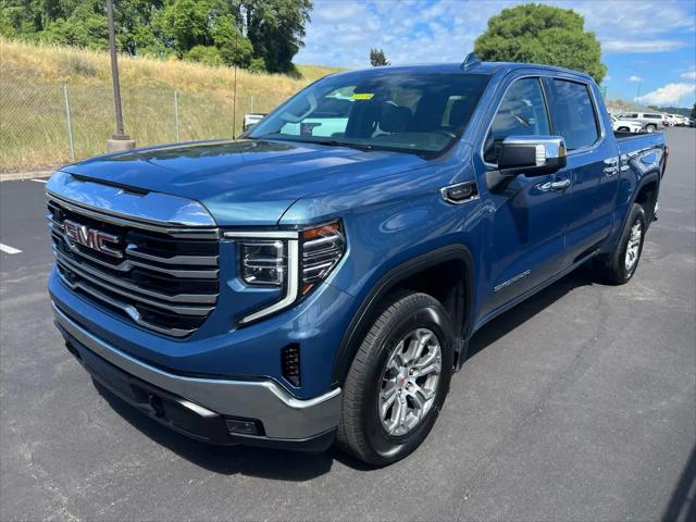 2024 GMC Sierra 1500 4WD Crew Cab Short Box SLT