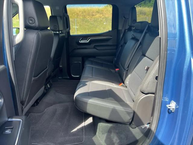 2024 GMC Sierra 1500 4WD Crew Cab Short Box SLT