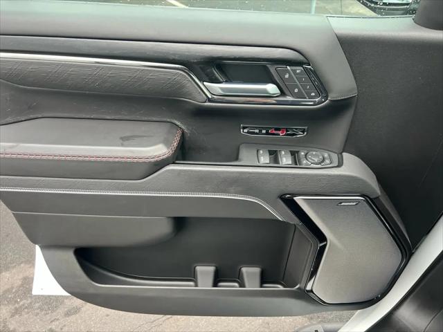 2024 GMC Sierra 1500 4WD Crew Cab Short Box AT4X