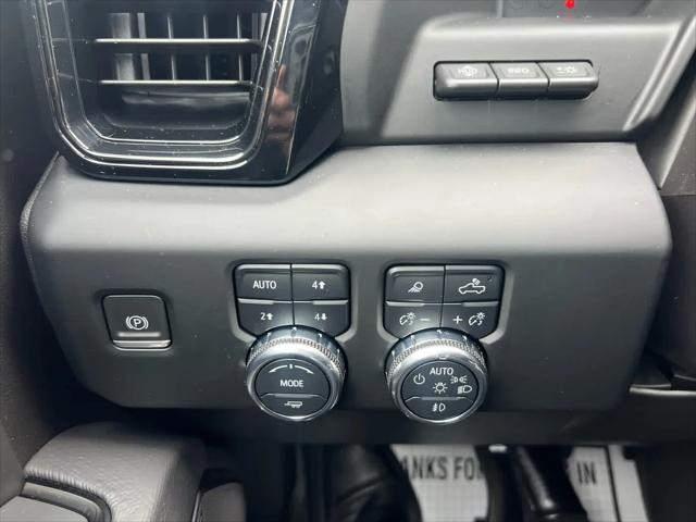 2024 GMC Sierra 1500 4WD Crew Cab Short Box AT4X
