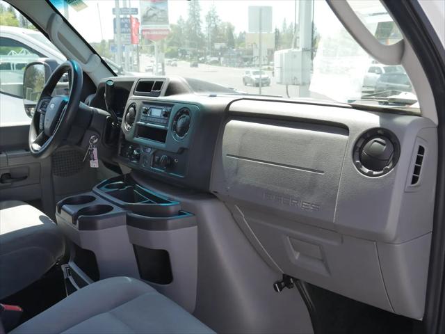 2024 Ford E-450 Cutaway Base