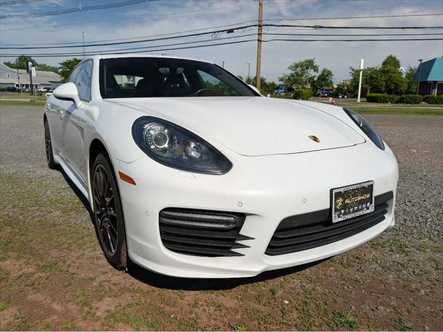 2016 Porsche Panamera GTS