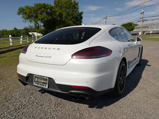 2016 Porsche Panamera GTS