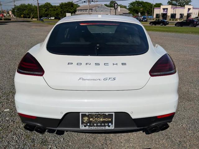 2016 Porsche Panamera GTS