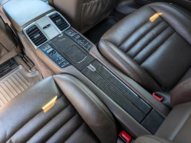 2016 Porsche Panamera GTS