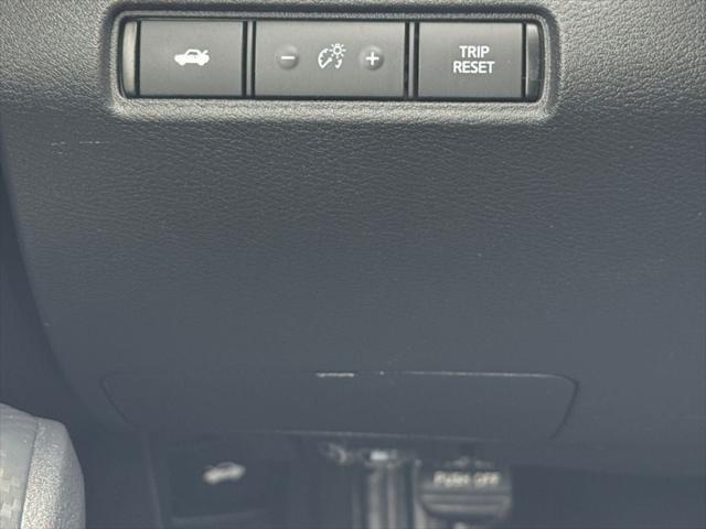 2020 Nissan Altima SR FWD