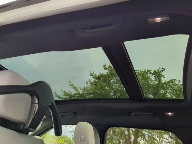 2026 Land Rover Range Rover Velar S